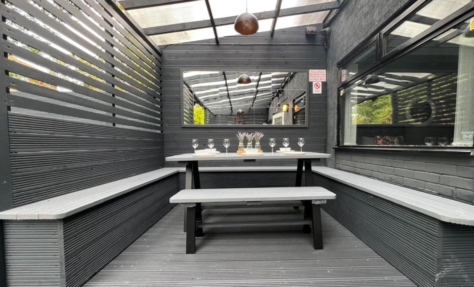 Modern Suites -5 Bedroom House- With Free Parking Birmingham City 외부 사진