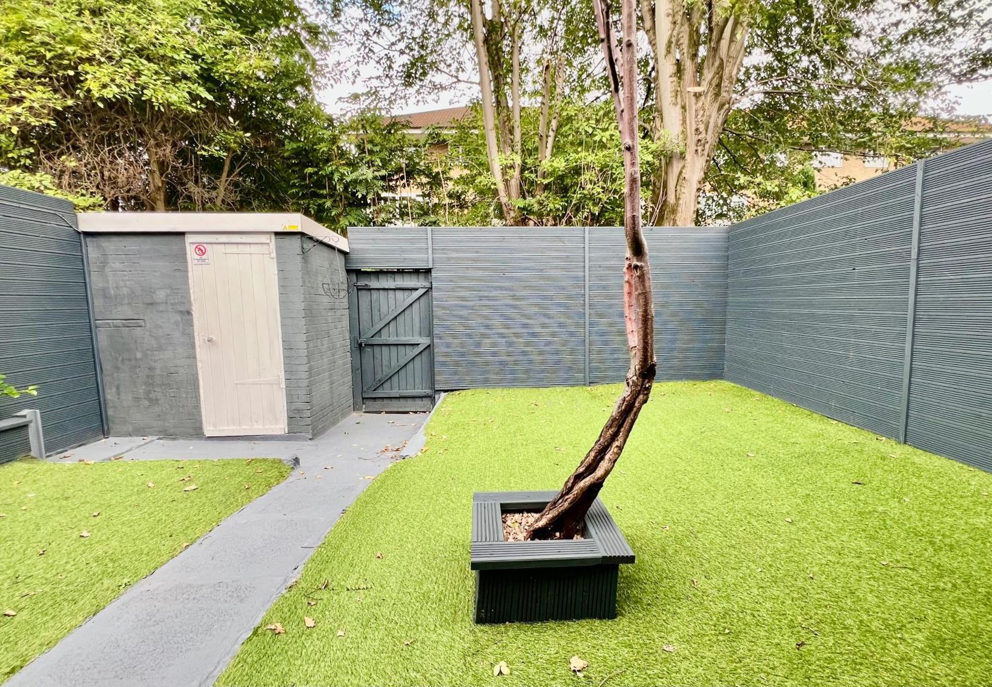Modern Suites -5 Bedroom House- With Free Parking Birmingham City 외부 사진